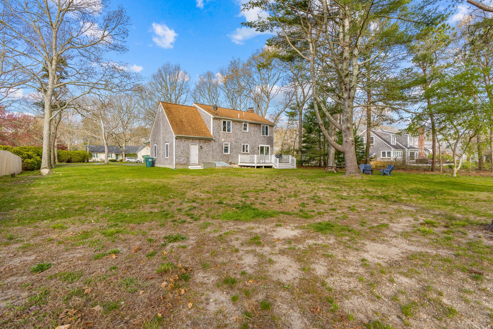 The large back yard offers ample space for relaxation & play