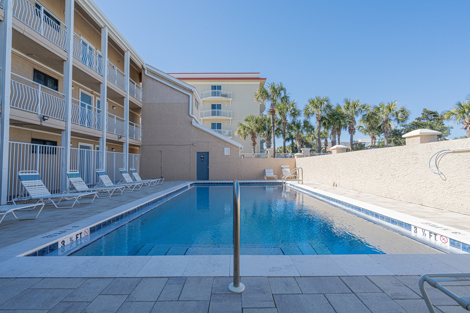 Immerse yourself in the amenities offered by the beachfront complex