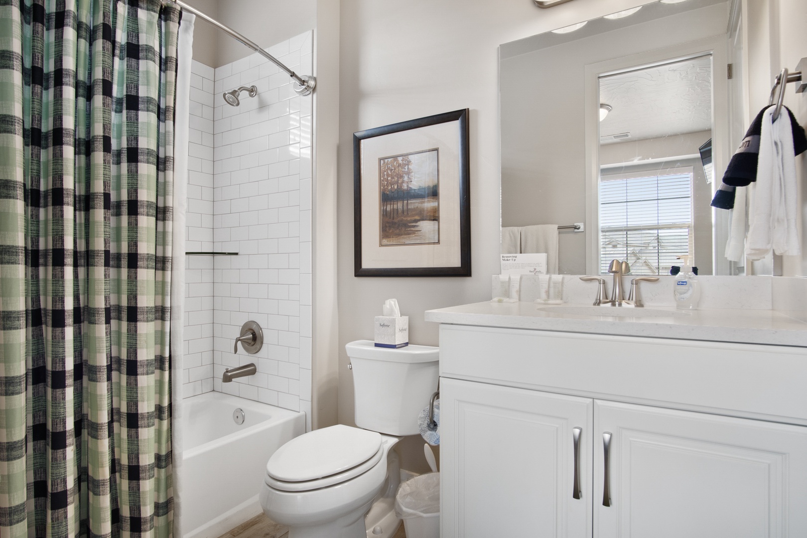 bathroom #2 Shower/Tub Combo
