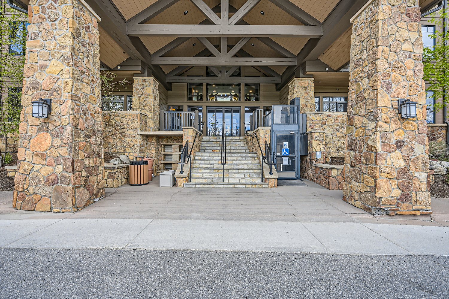 Welcome to Crystal Peak Overlook!