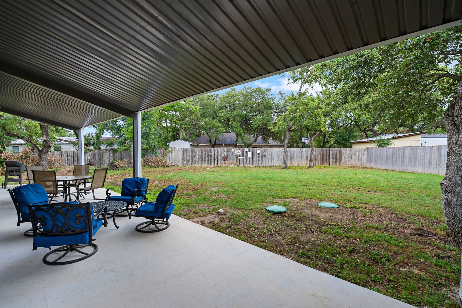 Ample outdoor seating