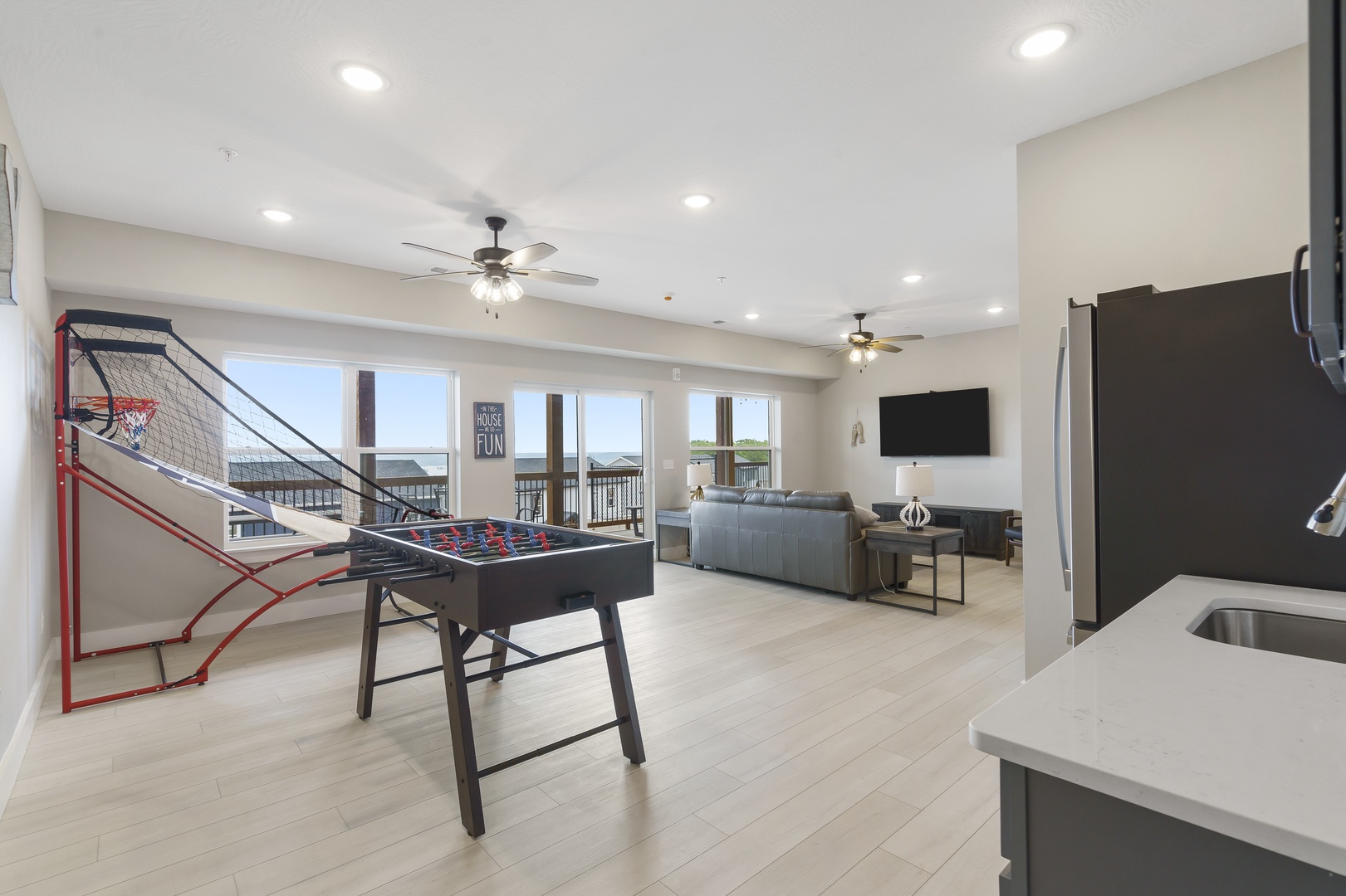 Open space game room to entertain the entire family