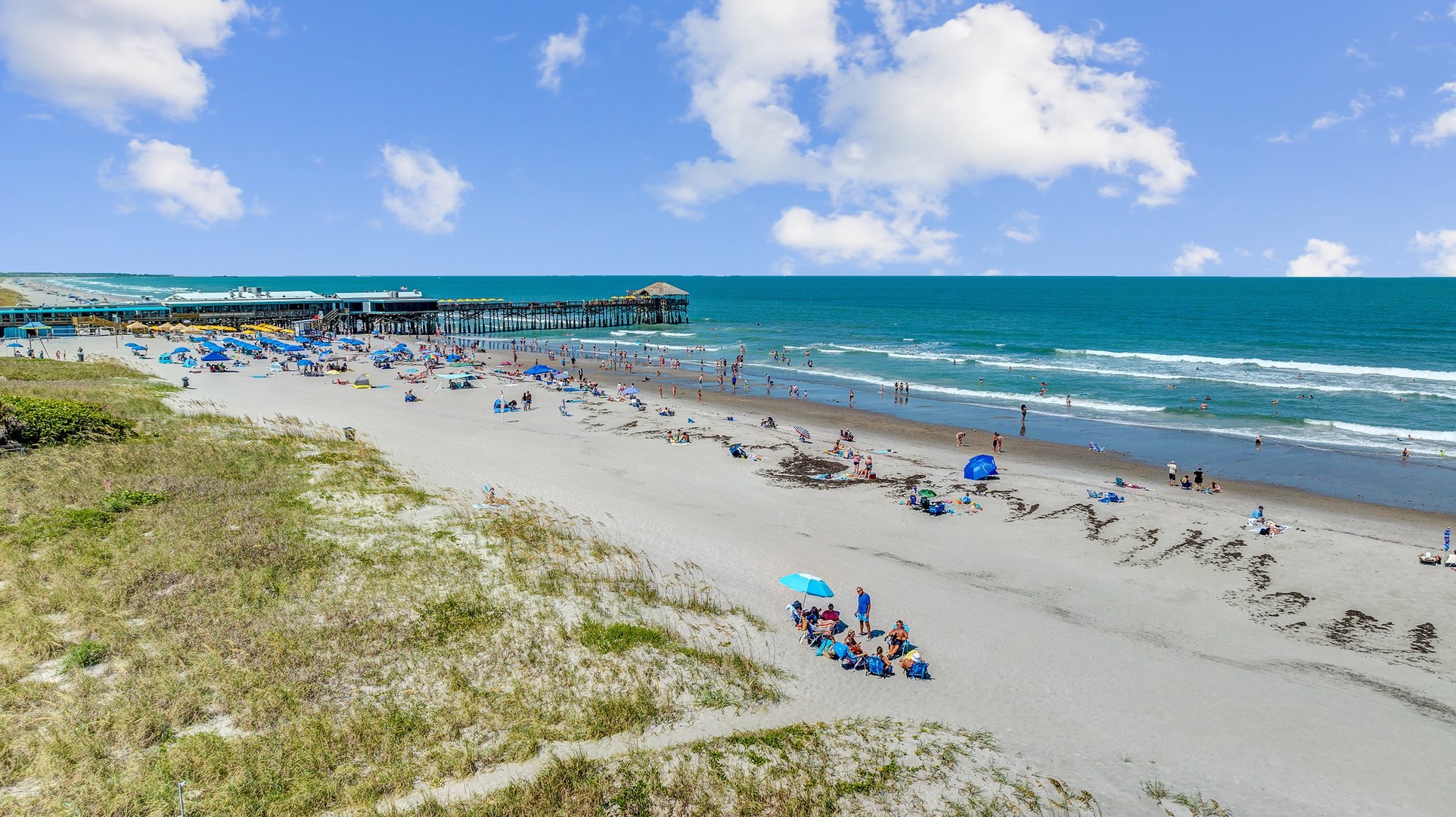 Enjoy being mere steps away from the beach during your visit to Cocoa Beach
