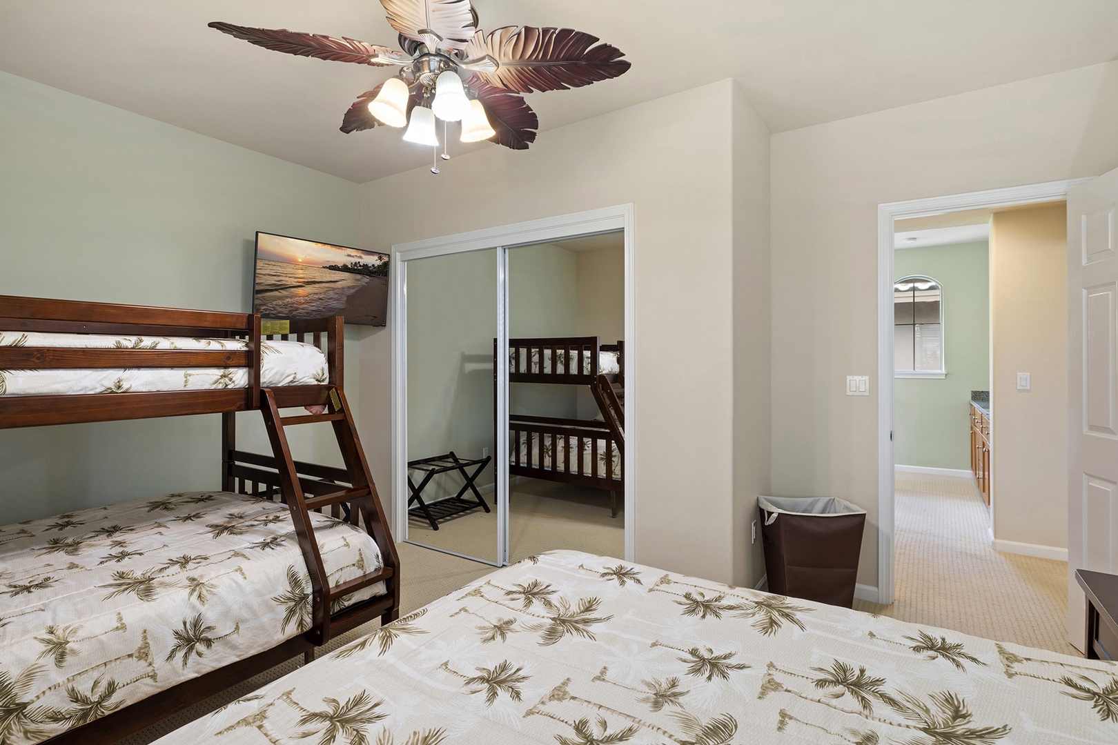 Second Floor Bedroom #2 With Queen bed and Bund beds Twin over Full