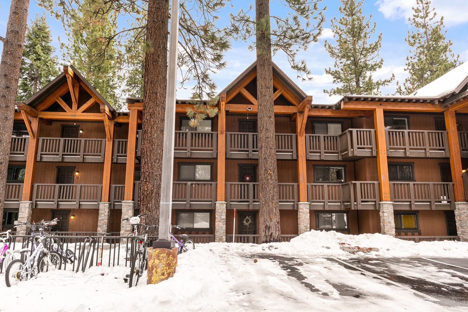 Welcome to Sierra Pines Retreat!