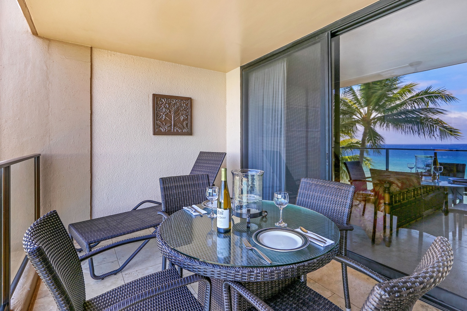 Lanai with ocean view and out door seating