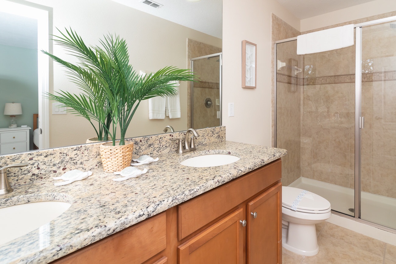 En-suite bathroom to bedroom 4 with stand up shower (2nd floor)