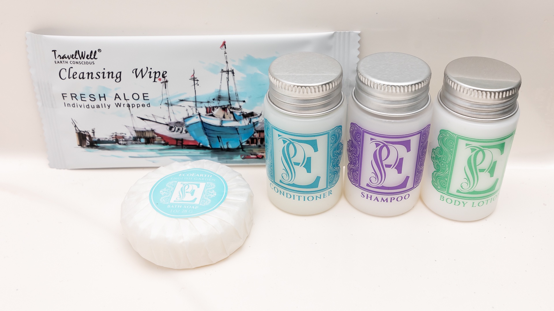 starter kit amenities
