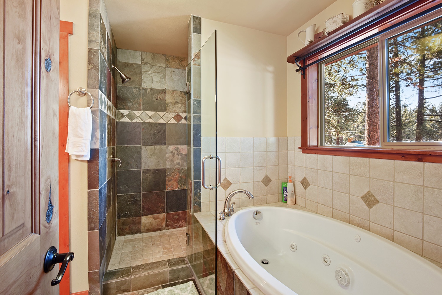 Master bedroom en suite with separate shower, and tub