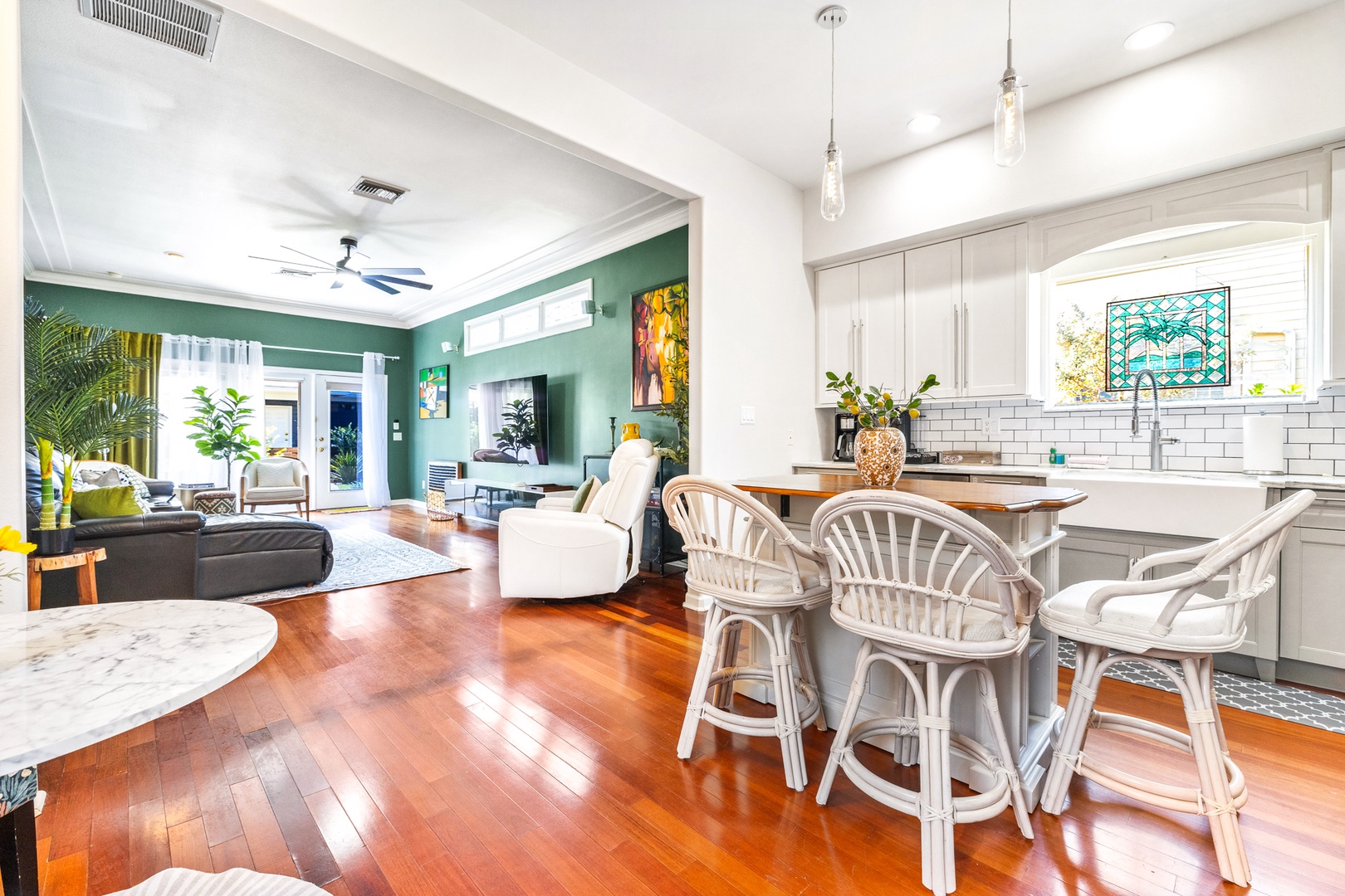 Kitchen island with counter seating