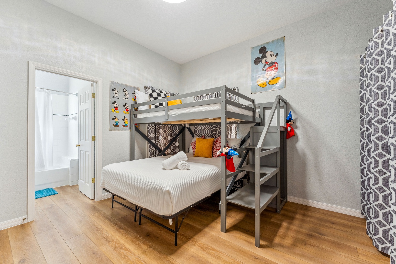 This cozy twin over full bunkbed ensuite, includes a smart TV