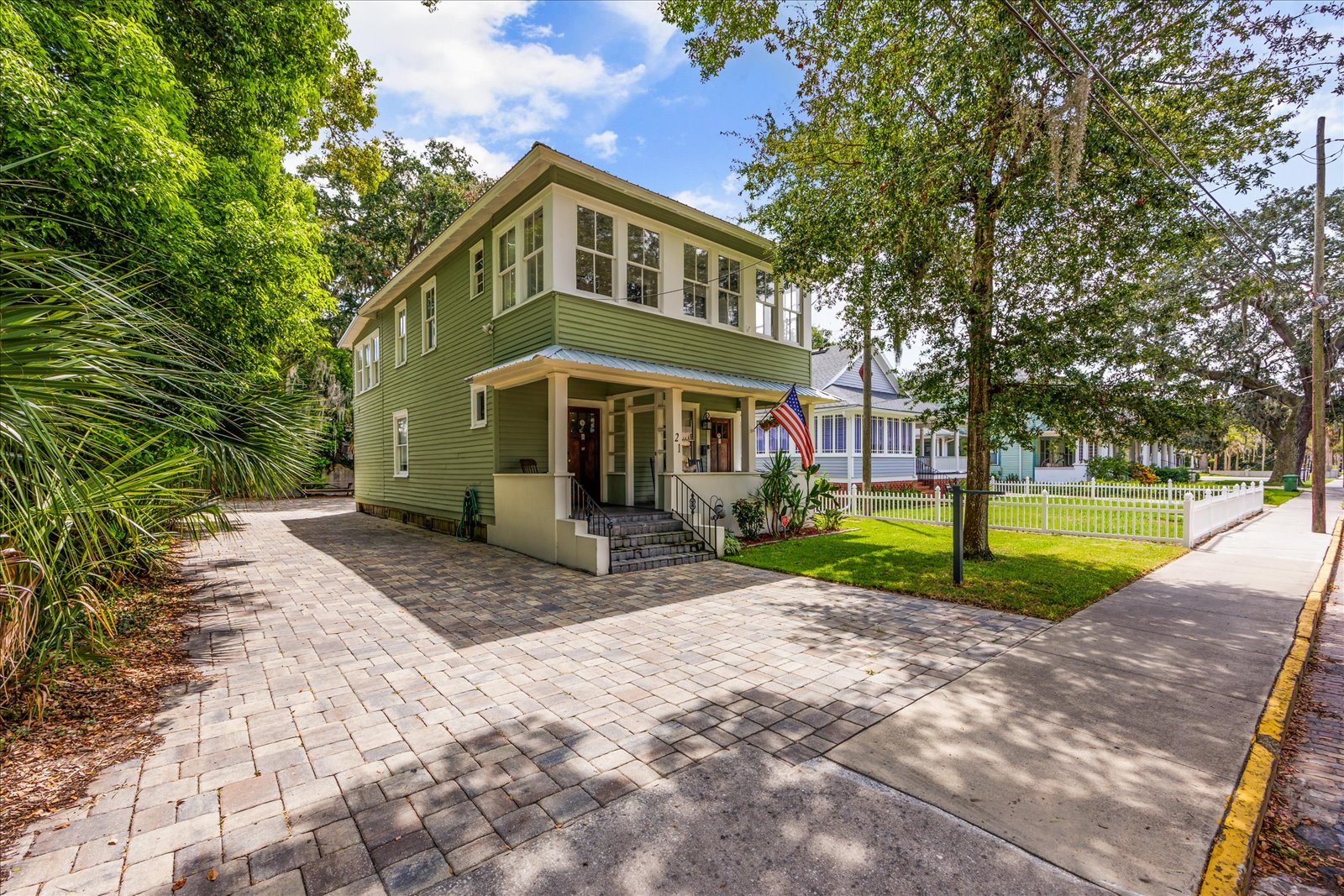 This gorgeous St. Augustine duplex offers driveway parking for 2 vehicles