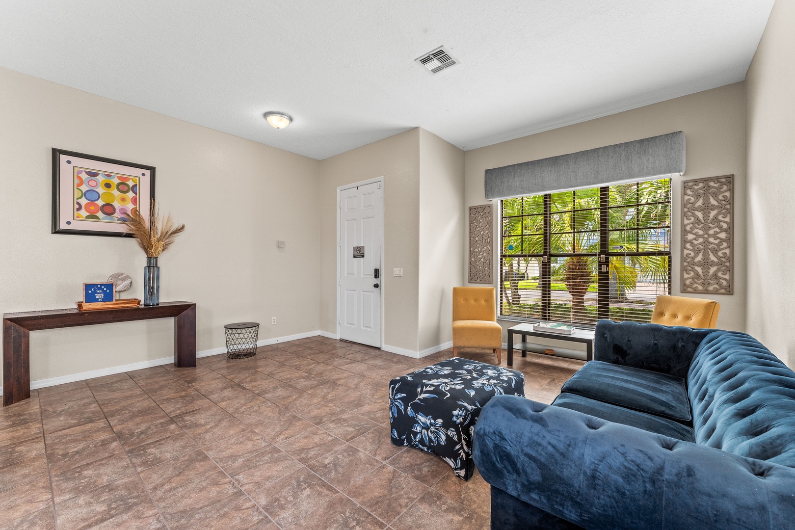 Inviting entry seating area