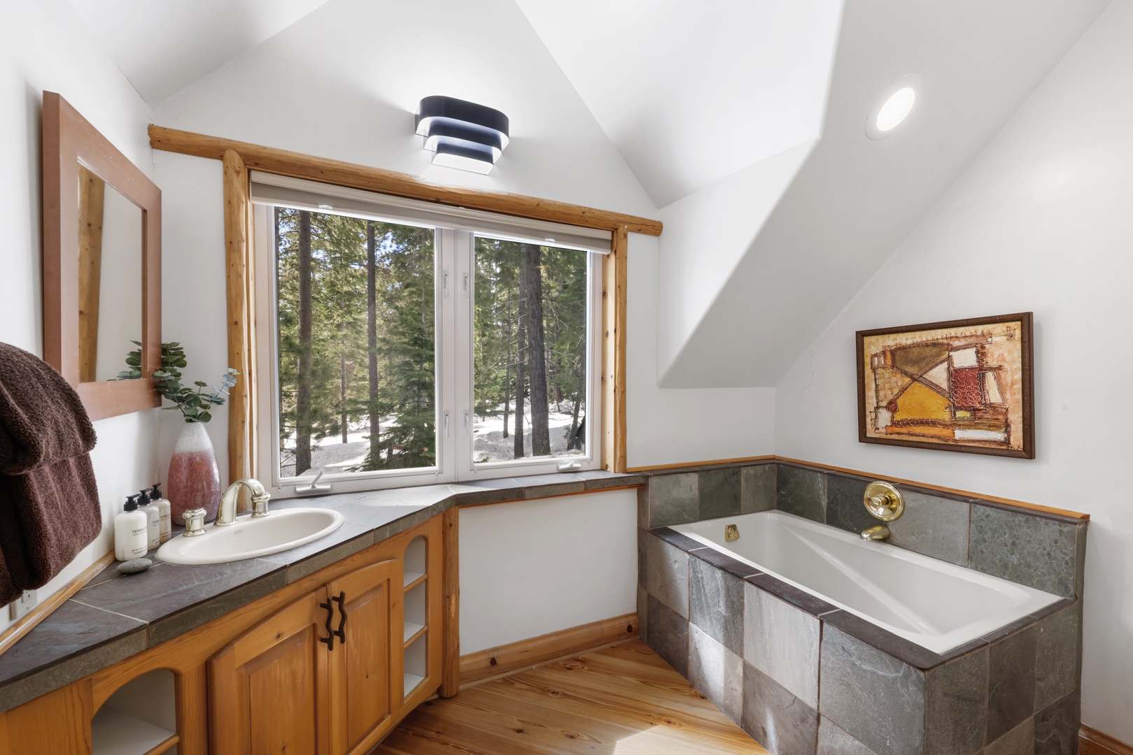 Bathroom #3 with Shower and Tub (Above the Garage)
