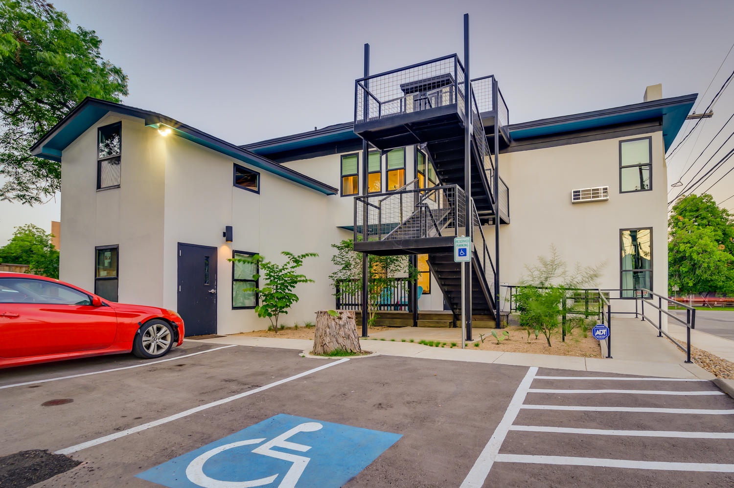 This exceptional B&B offers 6 shared/unassigned spots in the Parking Lot behind the building, including 1 accessible space
