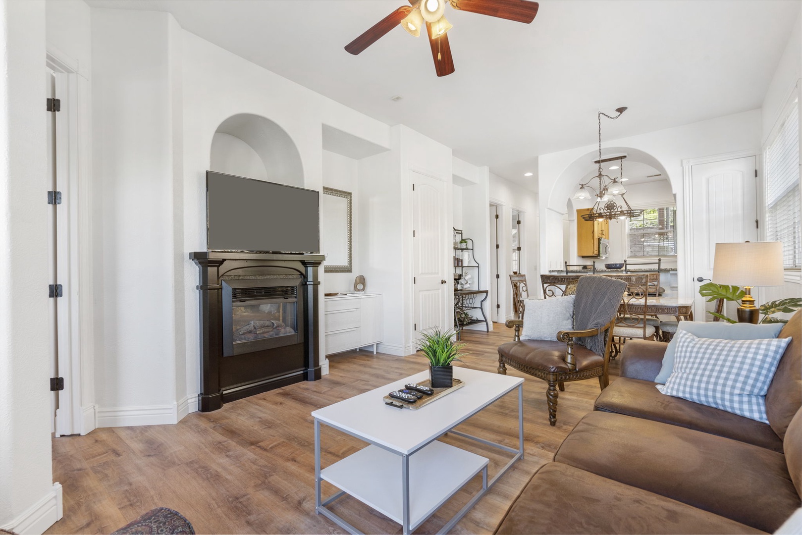 Living room features SmartTV and fireplace