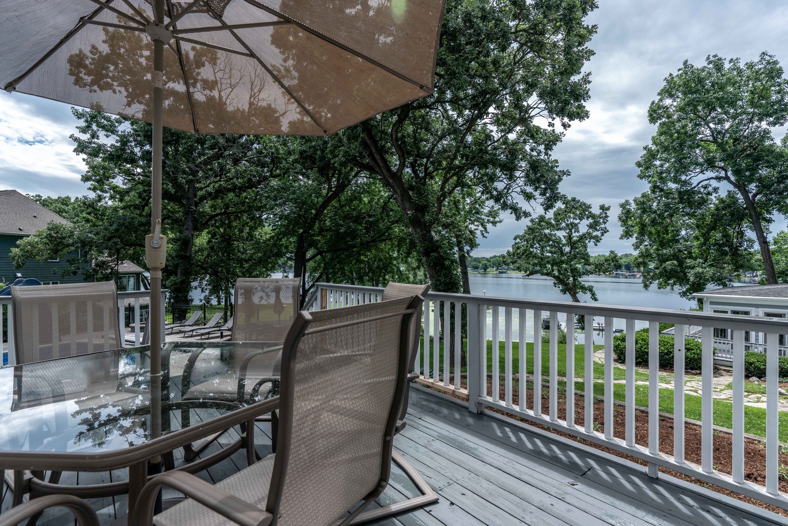 Enjoy a meal al fresco overlooking the lake