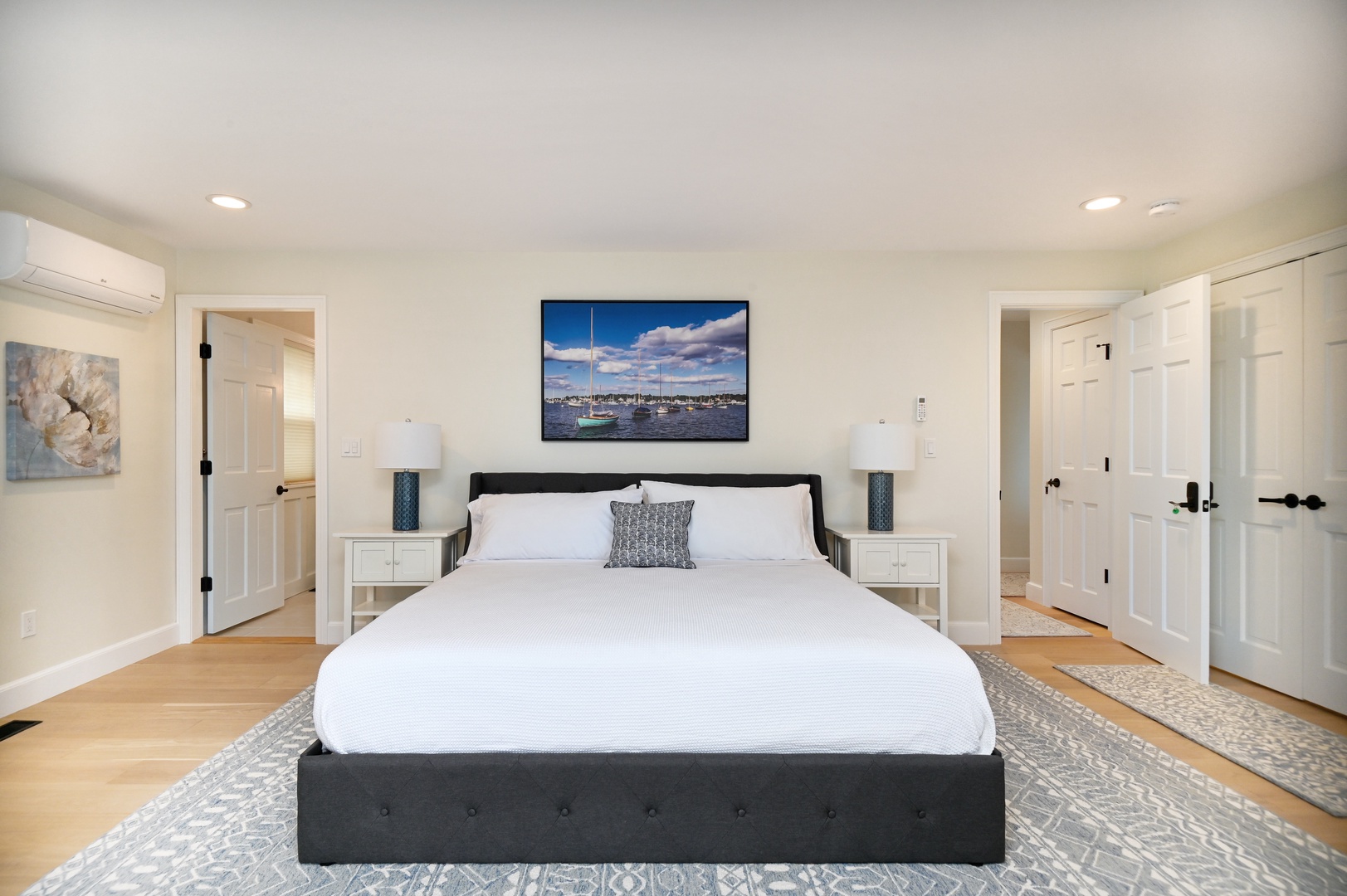 Harbor View’s breezy studio boasts a plush king bed, ensuite, TV, & cozy kitchenette