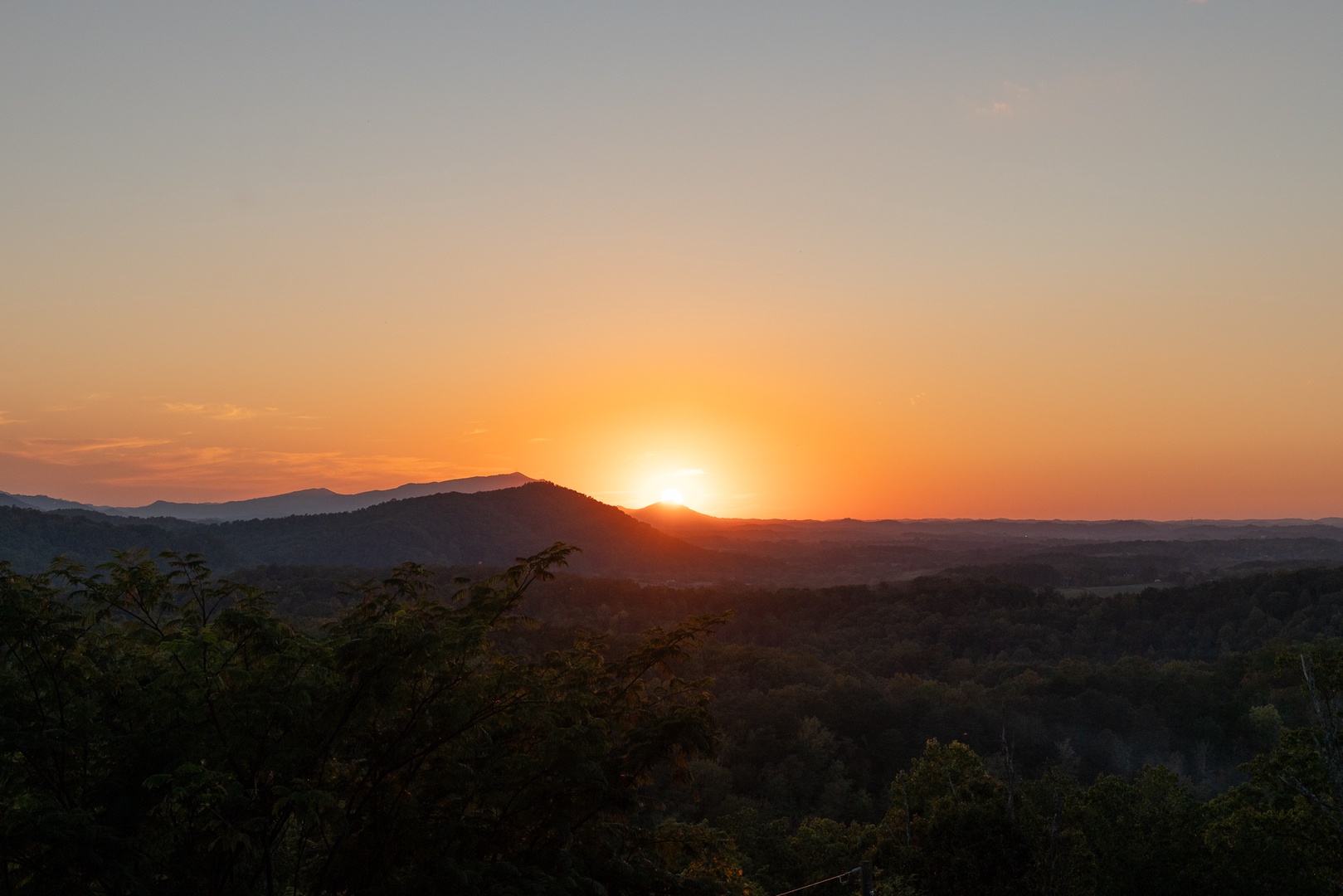 From dawn to dusk and beyond, breathtaking views await!