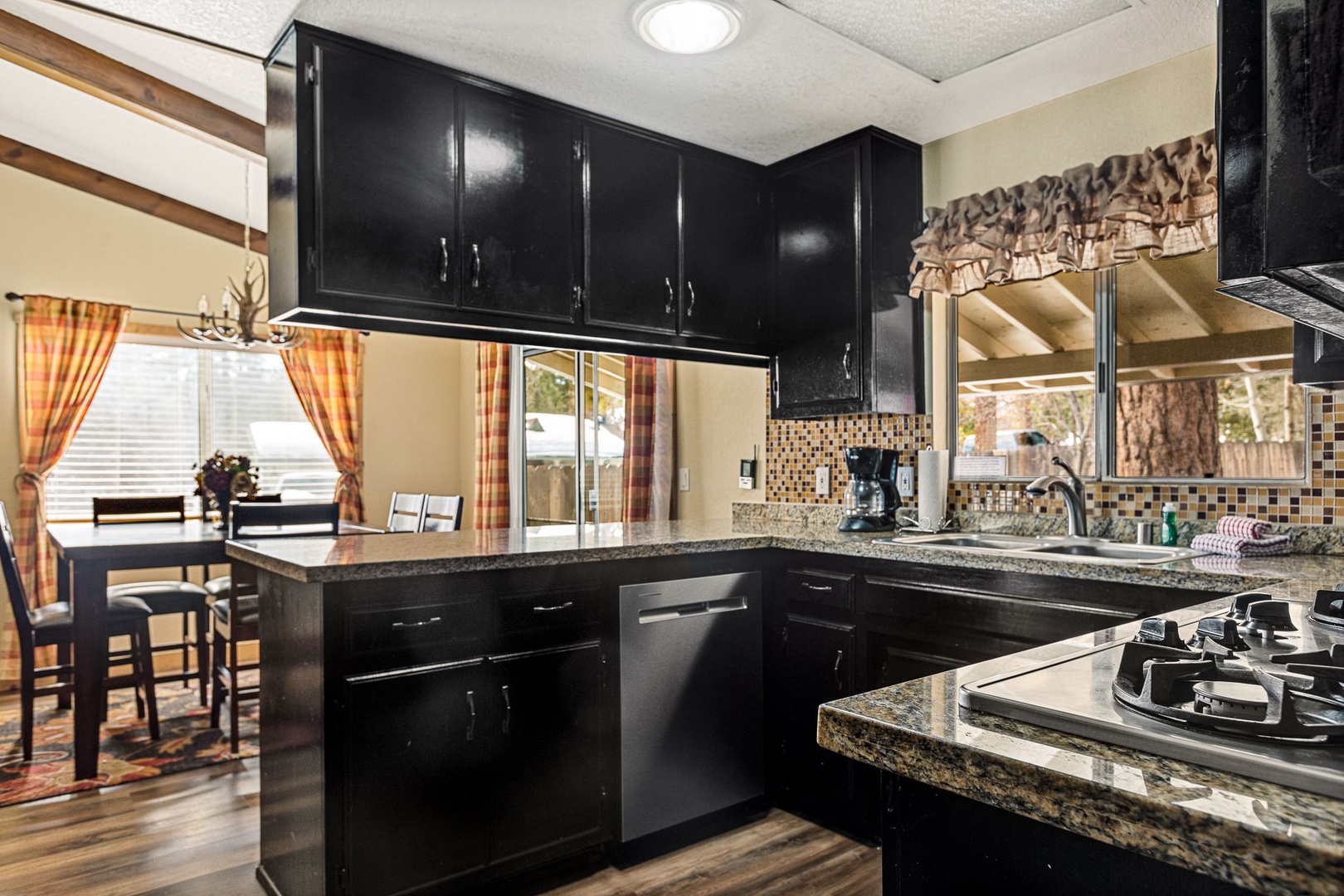 Fully equipped kitchen