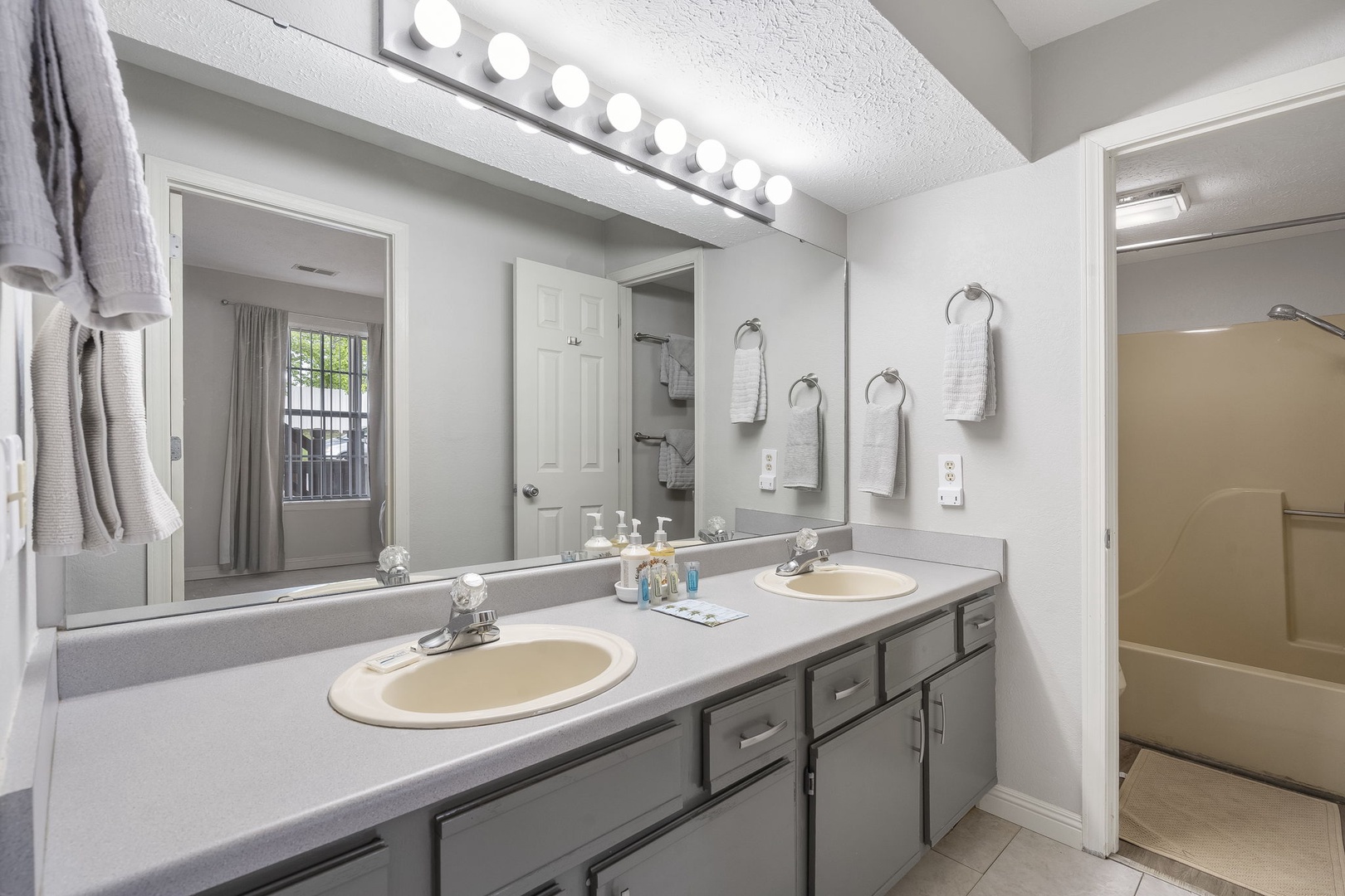 The Bathroom offers an oversized Double Vanity and Shower/Tub Combo