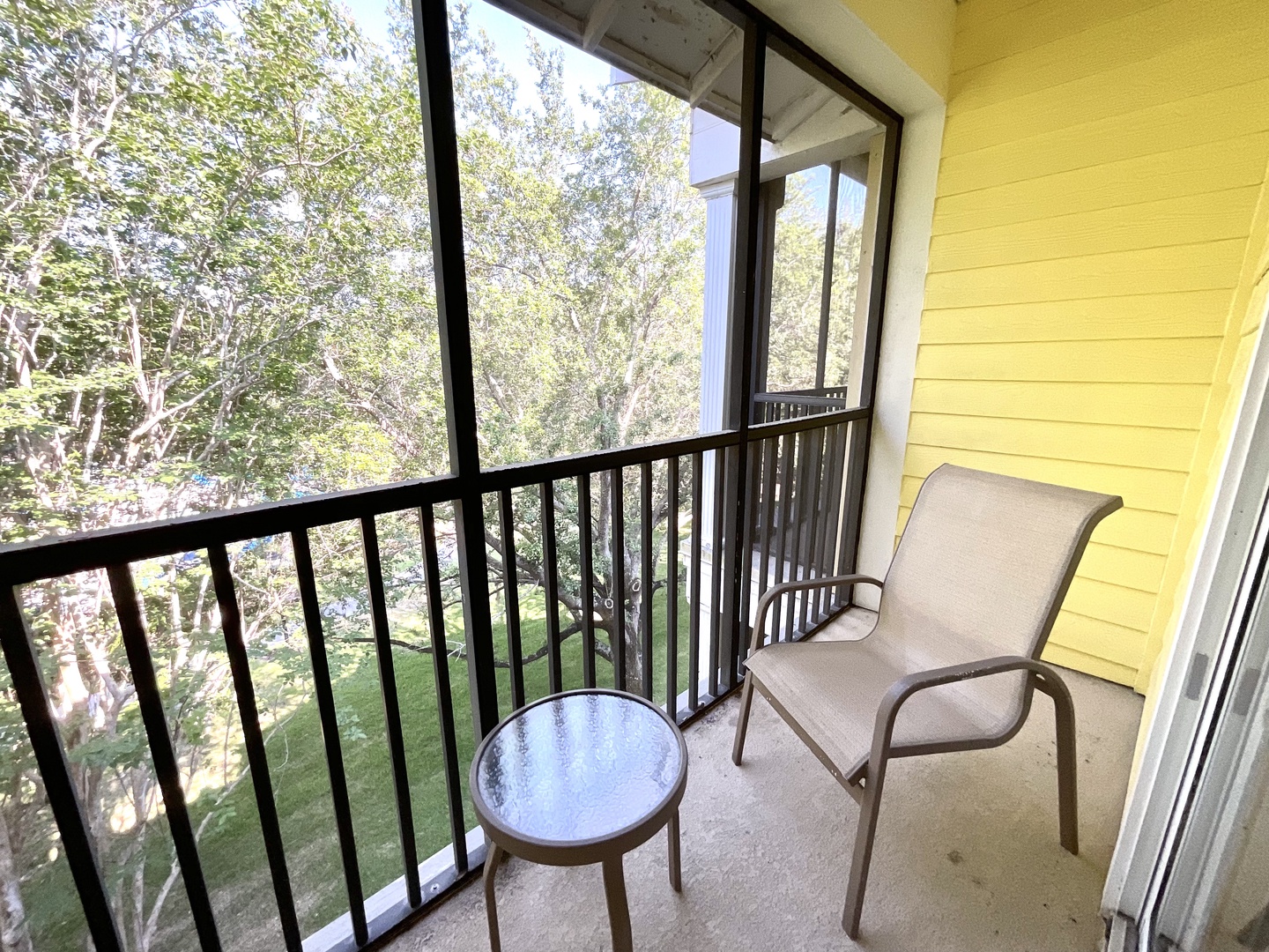 Bedroom 3 screened balcony