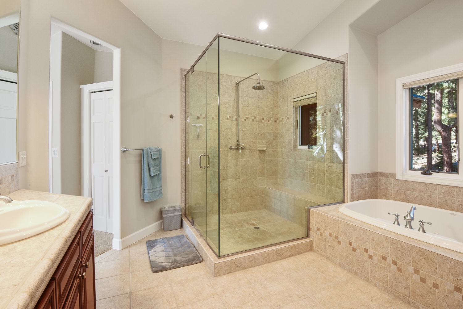 Bathroom 3 private en-suite with separate soaking tub, and stand up shower
