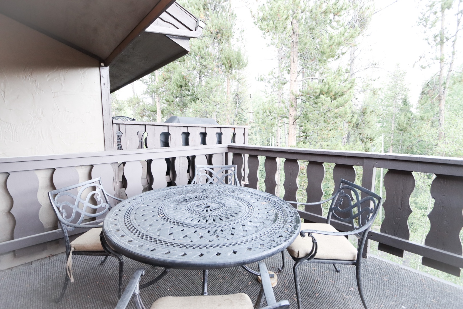 Dine al fresco or relax on the balcony while you grill up a feast!