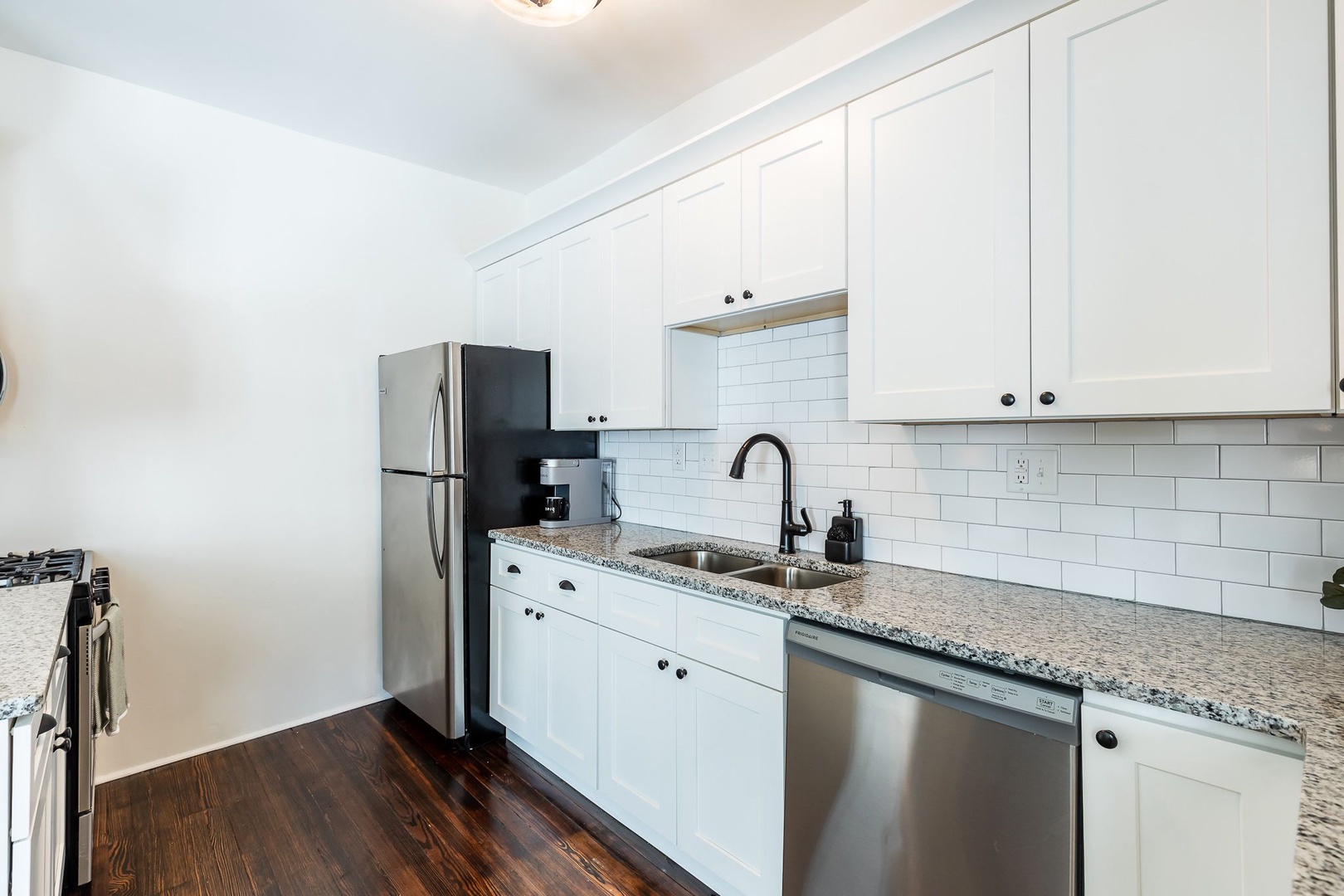 Apt 1 – The kitchen is spacious & well-equipped for your visit