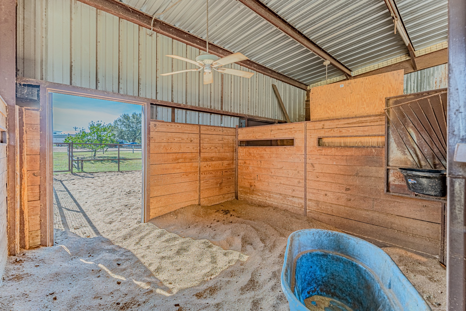 Horse stable