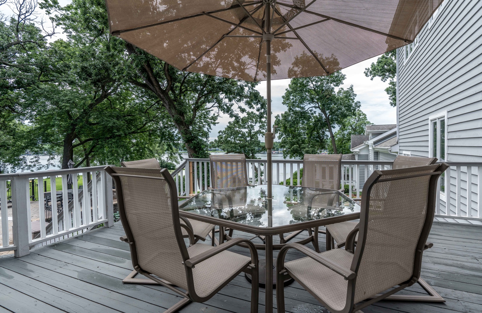 Enjoy a meal al fresco overlooking the lake