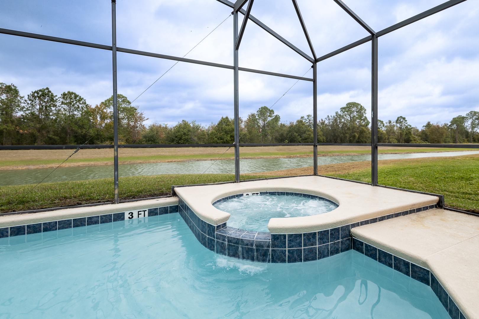 Make a splash in the private pool or lounge the day away under the lanai!