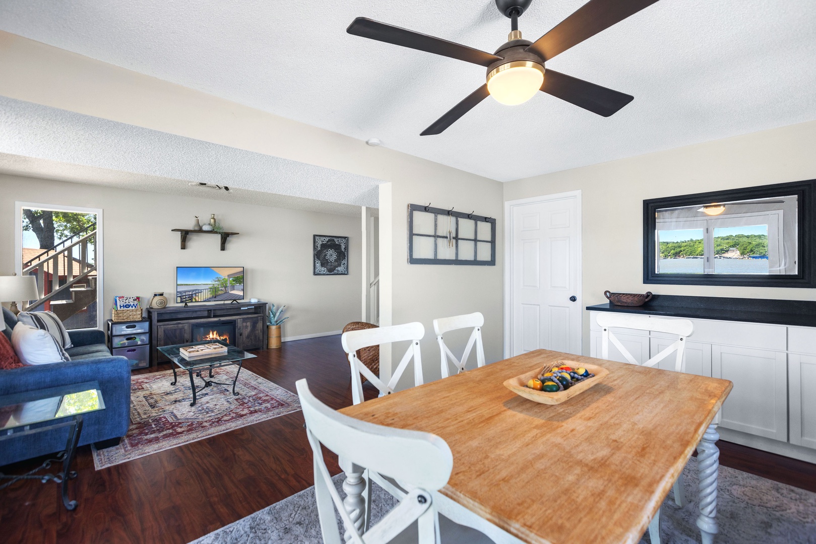 Grab a bite or break out the board games at the lower-level dining table