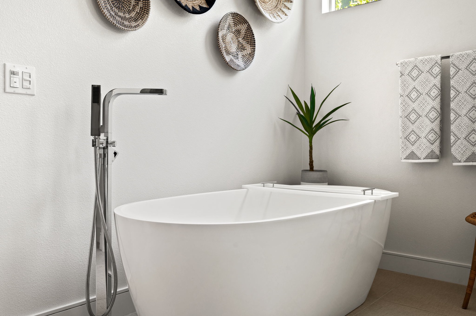 Master bath with tub, and stand-up shower