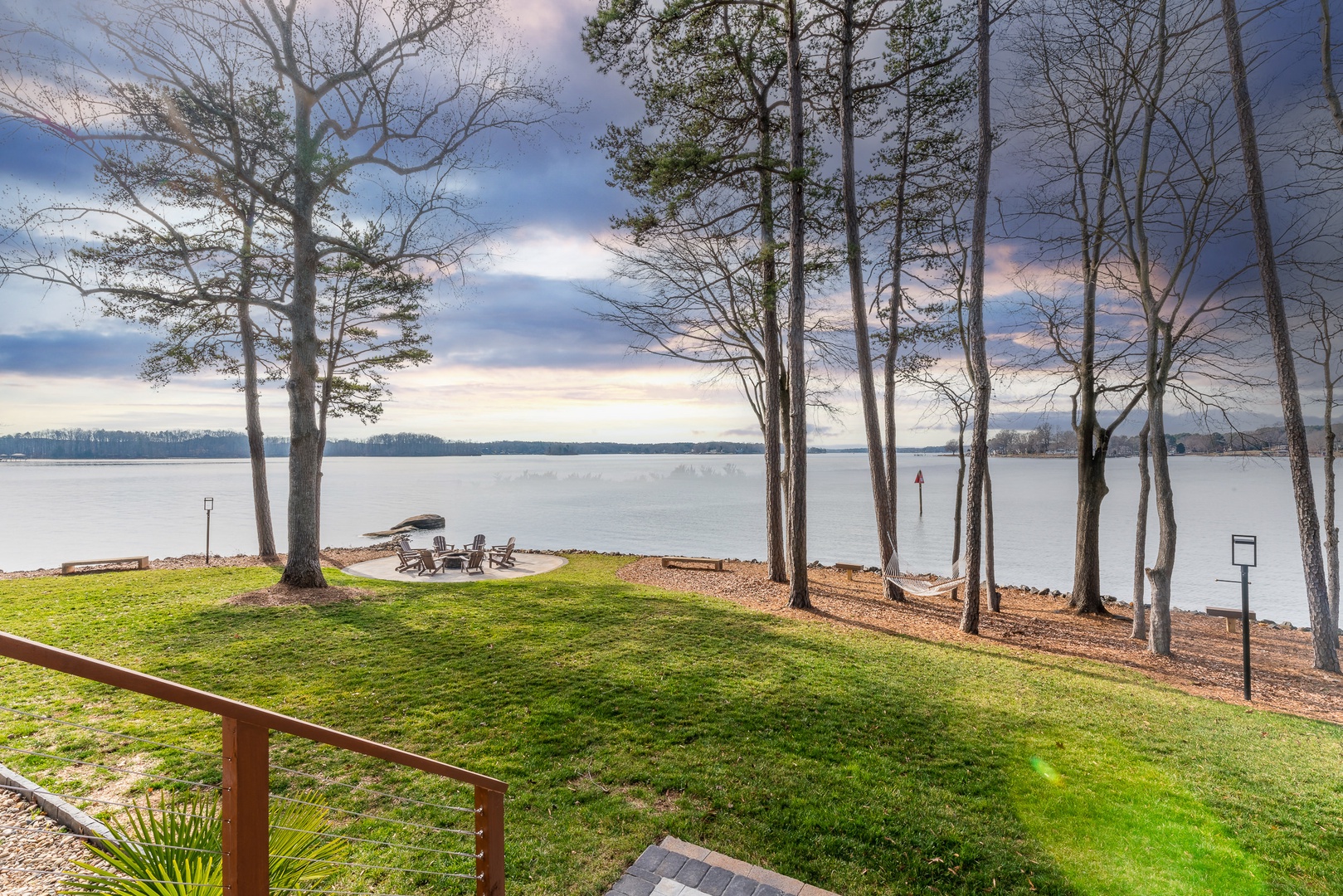 Panoramic lake views
