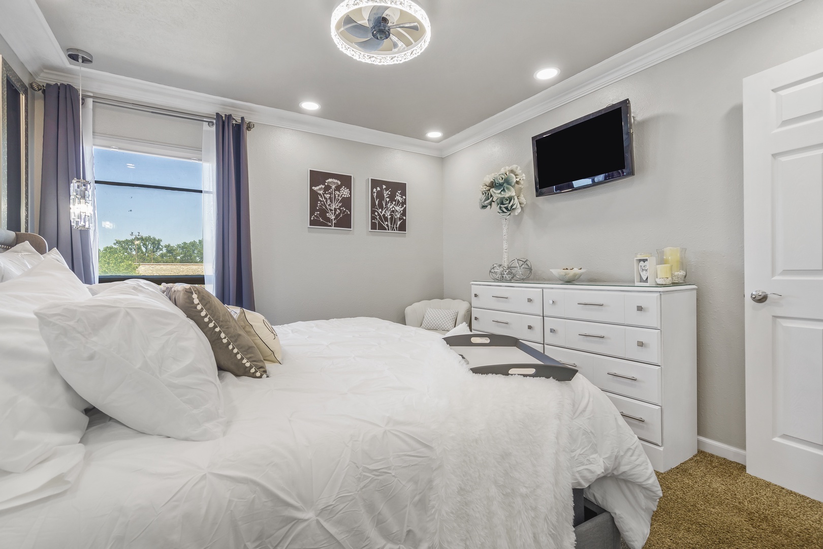 Bedroom with King Bed and TV