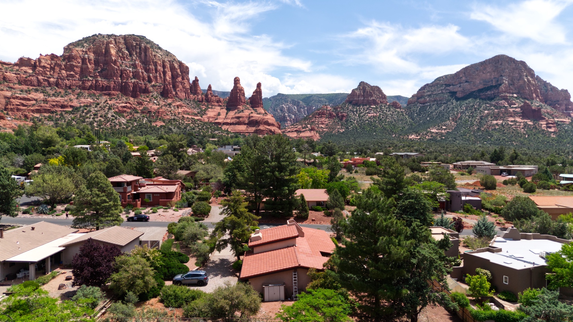 View of Redrocks