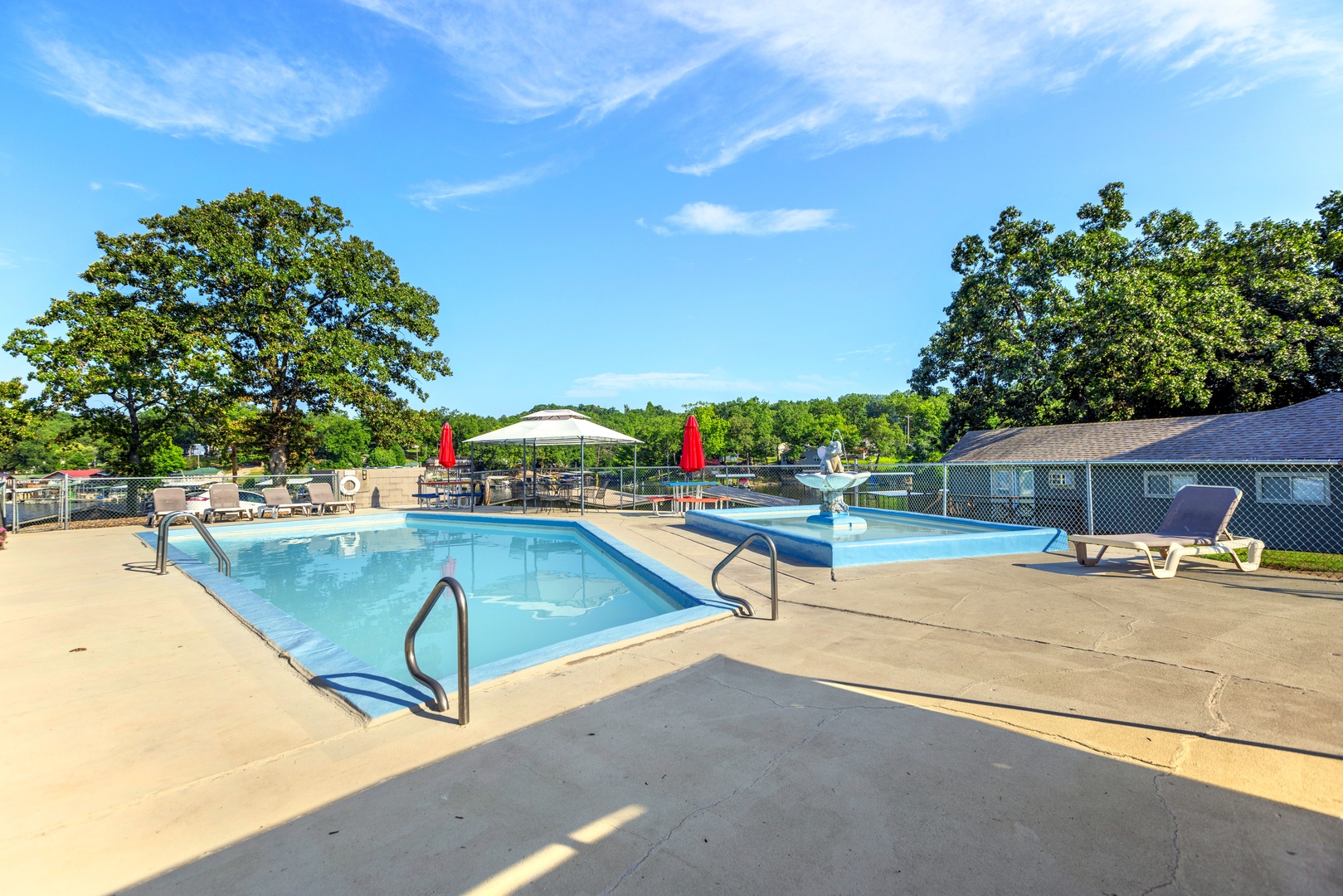 Second Resort pool with kiddie splash pool