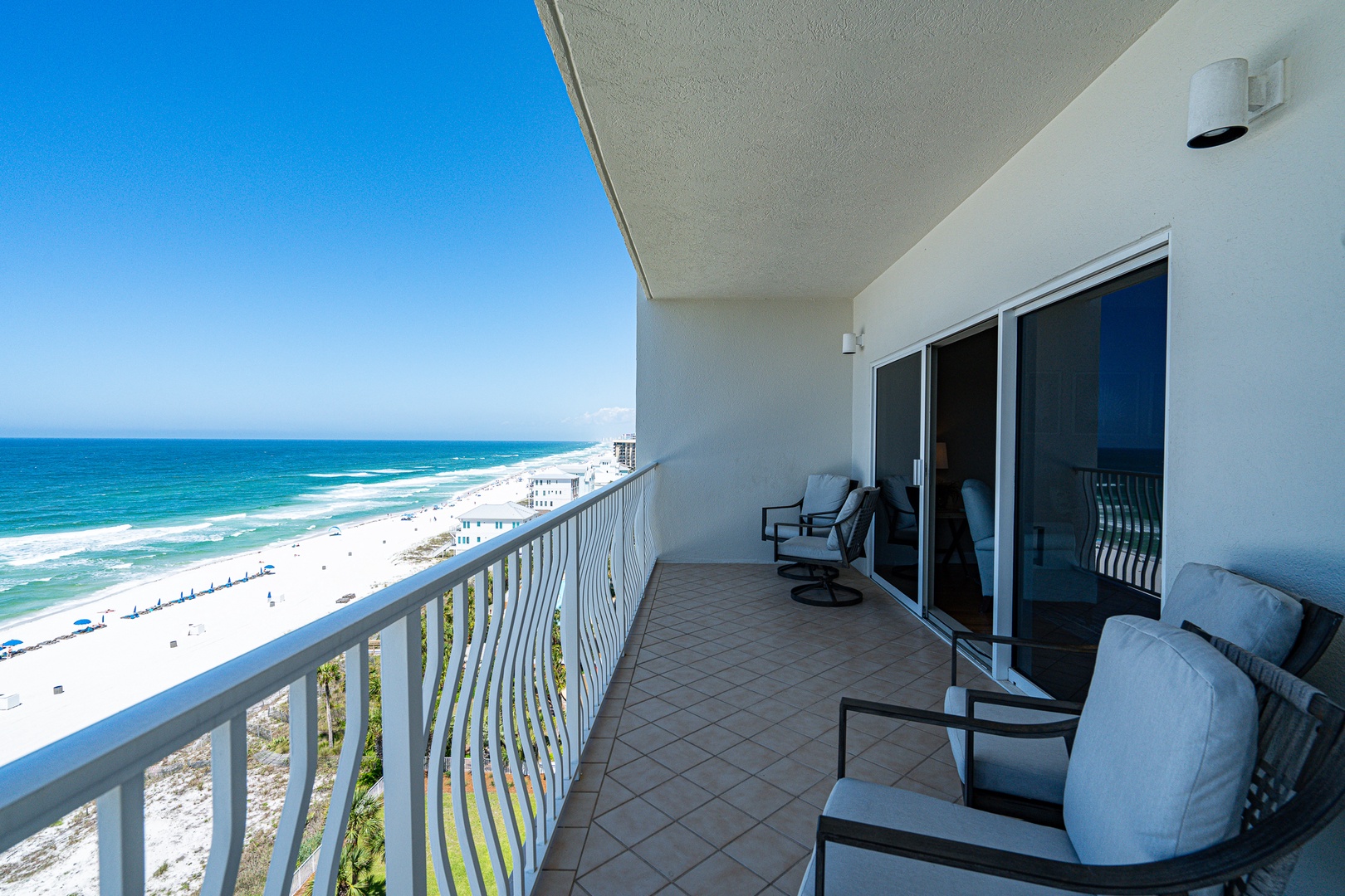 Step out onto the breezy balcony & take in the stunning ocean views