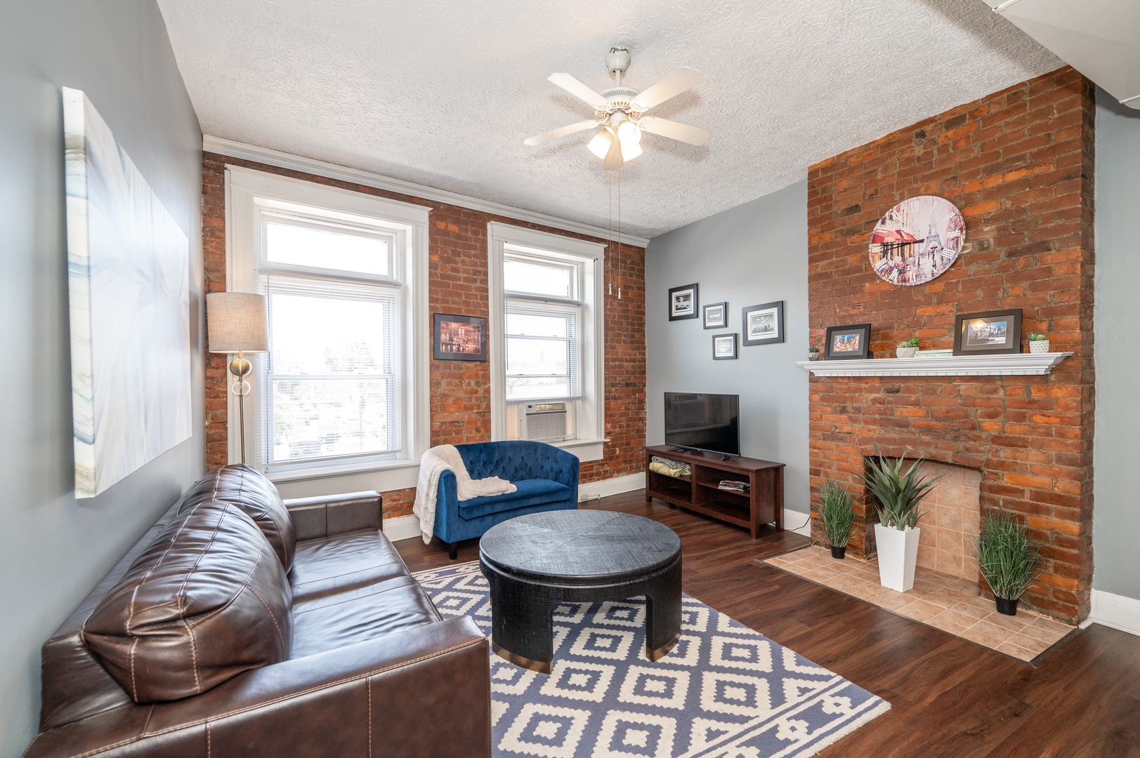 Monmouth Loft 1 offers a spacious living room, 1 bedroom, & 1 bathroom