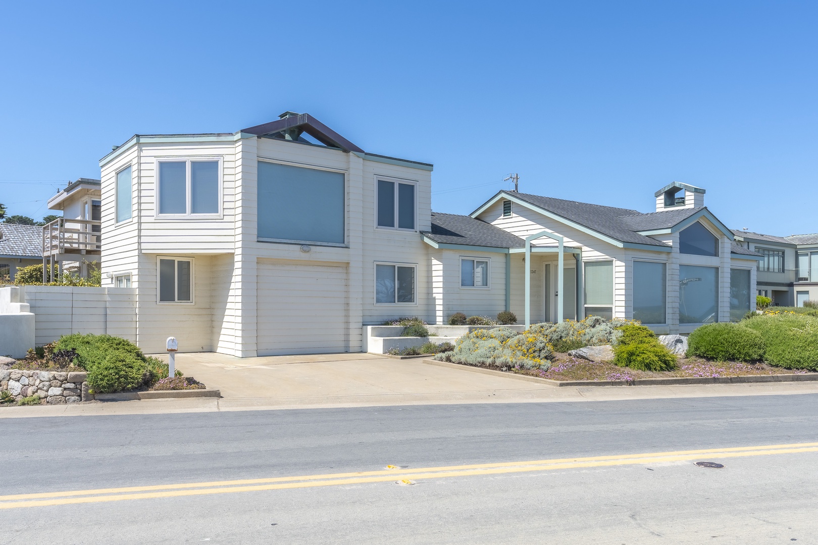 Front exterior and driveway