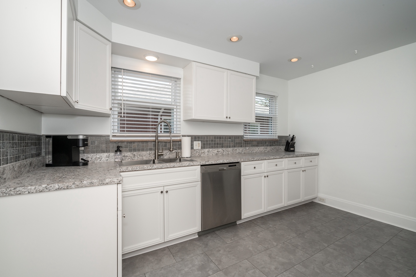 Unit 2 – The large, airy kitchen is well-equipped for your visit