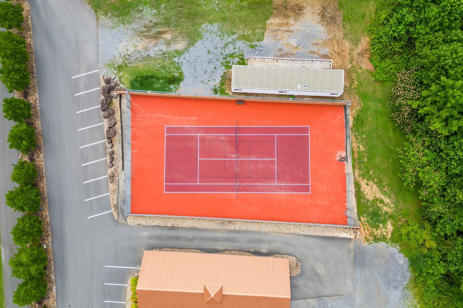 Unleash your competitive side at the community tennis court!