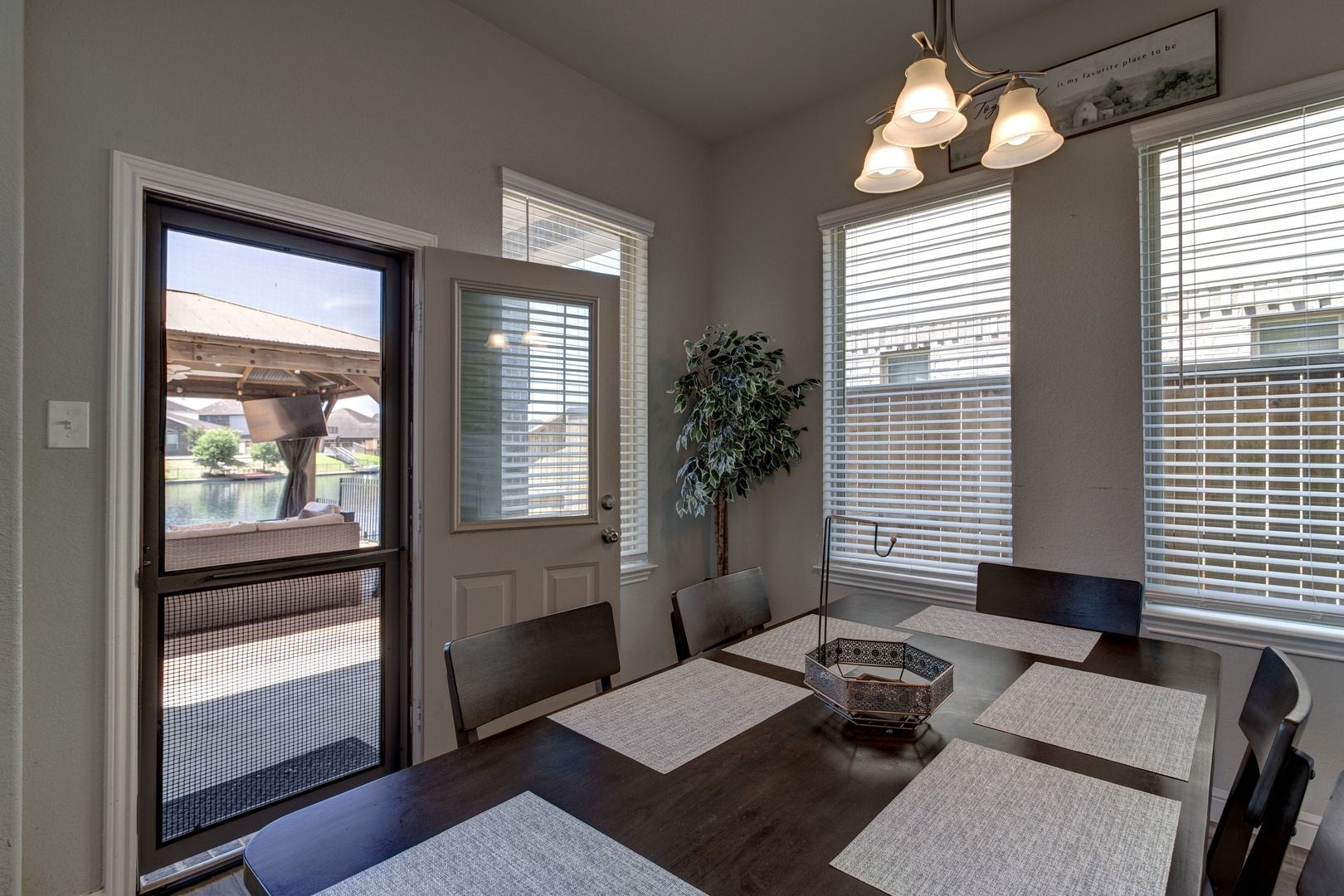 Dining table with seating for 6