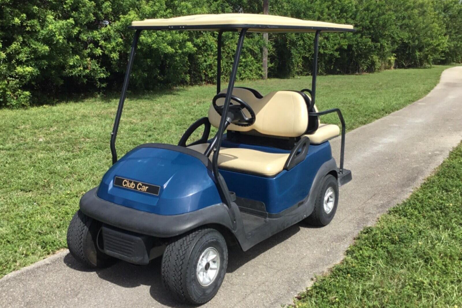 Golf cart accessible for use during your stay in season (waiver must be signed)
