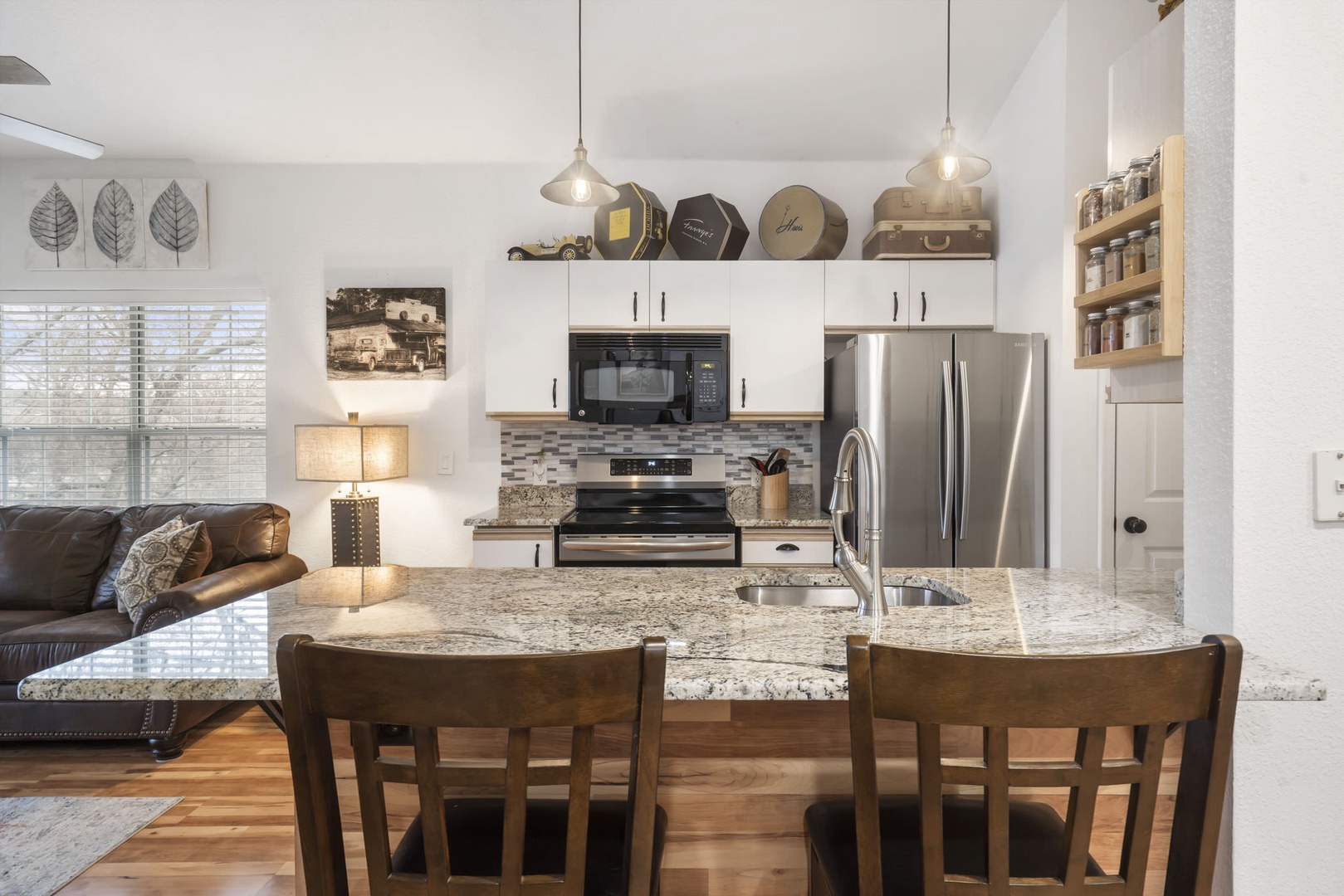 Kitchen bar counter with seating for 2