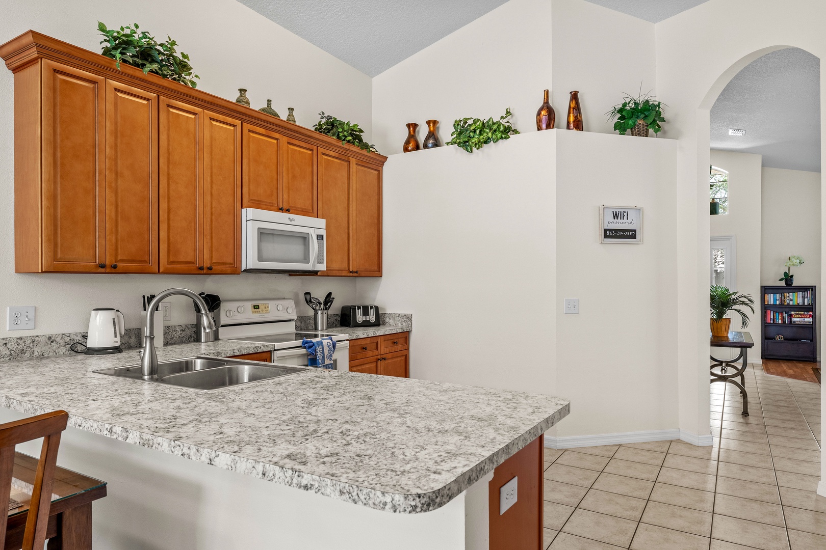 Fully furnished and equipped kitchen
