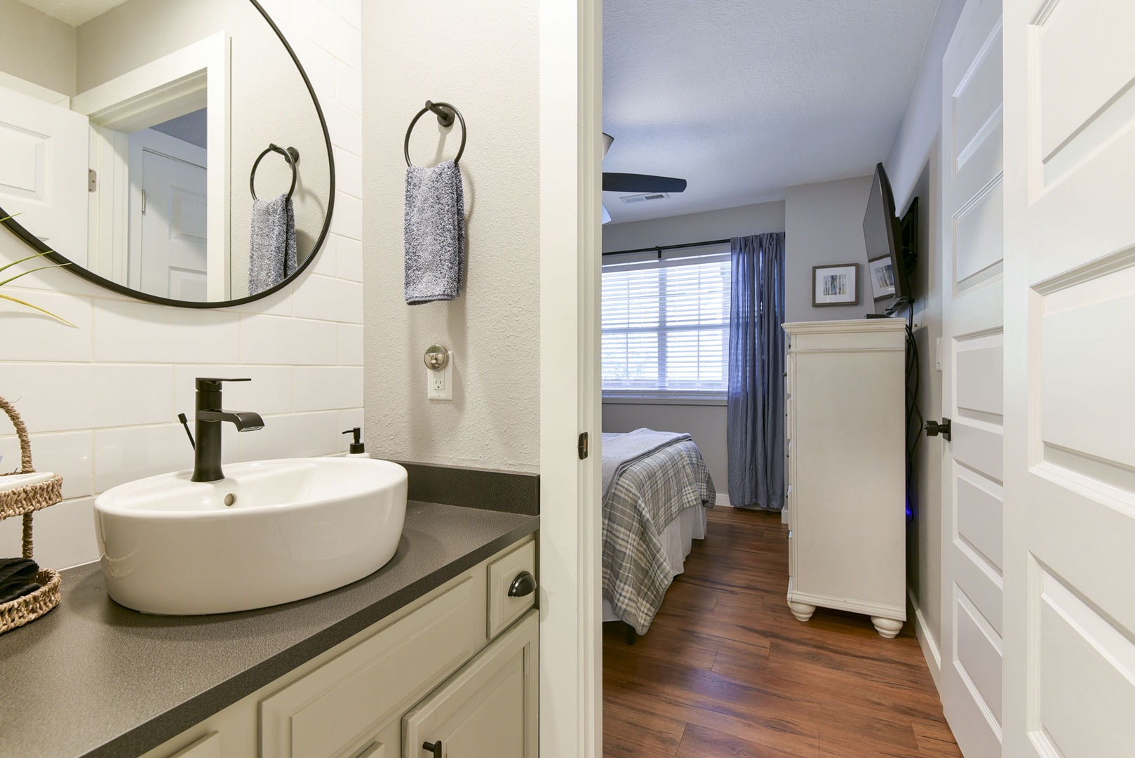 Unit 5 bathroom #2 Shower/Tub Combo