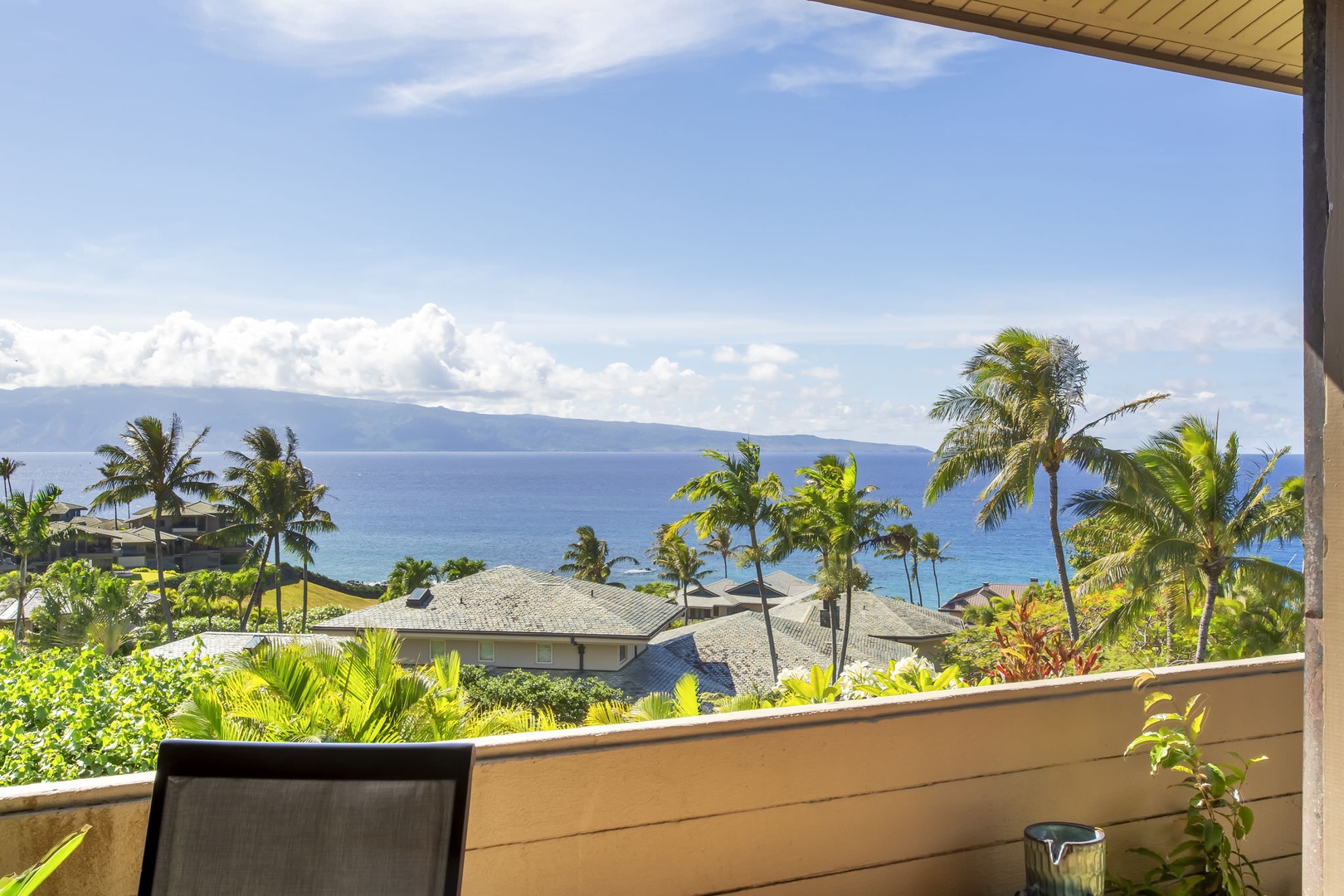 Amazing panoramic ocean views from the balcony