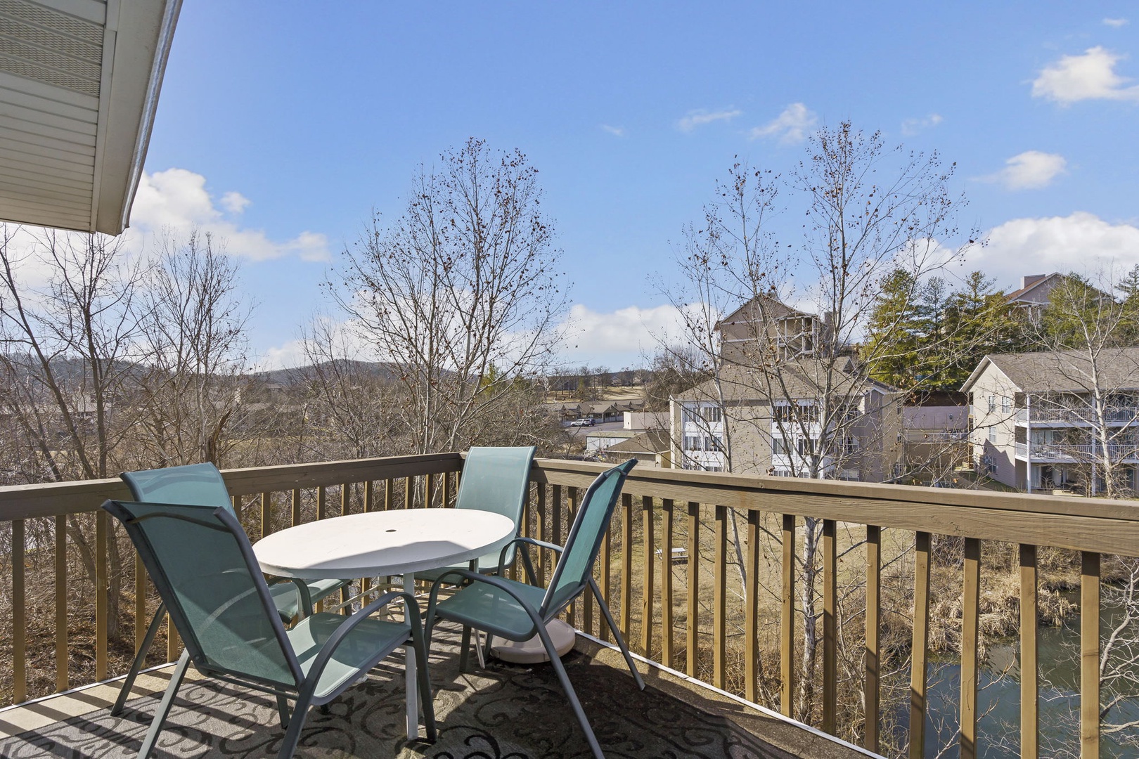 Balcony with outdoor seating